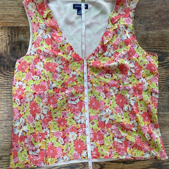 AnnTaylor Floral Sleeveless Blouse - Picture 10 of 11